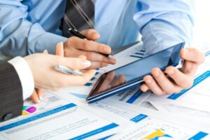 Tenho um processo trabalhista. Posso negociar meus créditos?