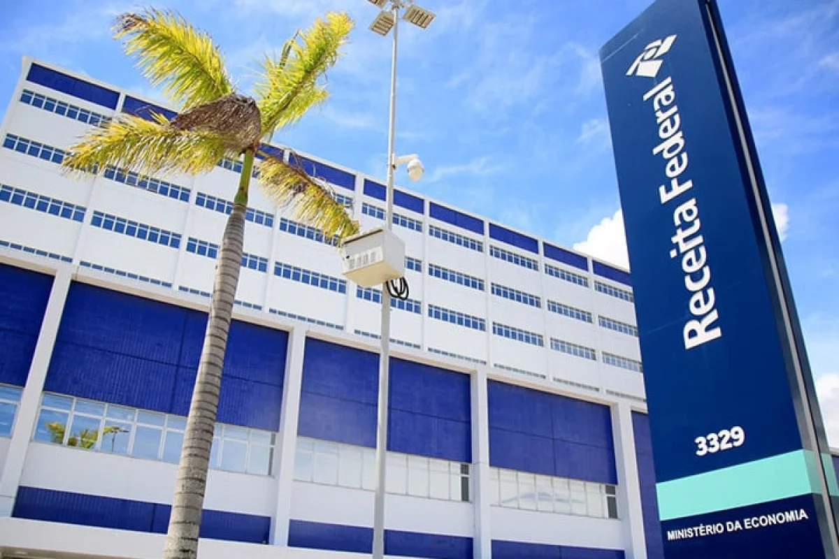 Receita Federal simplifica compensação tributária com créditos previdenciários reconhecidos judicialmente