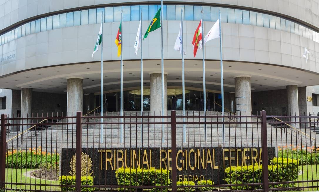 TRF4 trava a cessão de precatórios previdenciários, mas a tese que sustenta essa barreira não resiste a uma análise mais profunda 