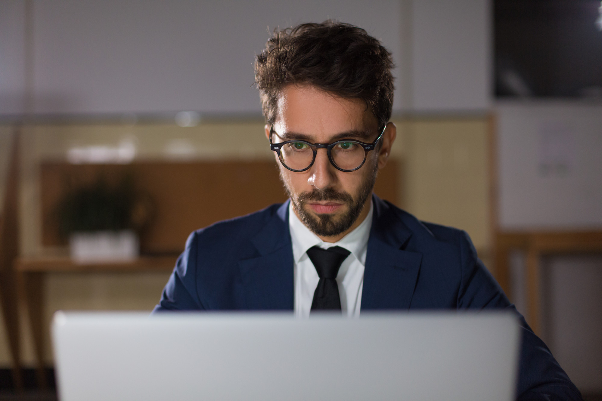 Inteligência artificial e o novo perfil das ações trabalhistas: o que o cenário do Reino Unido revela sobre o futuro da Justiça do Trabalho